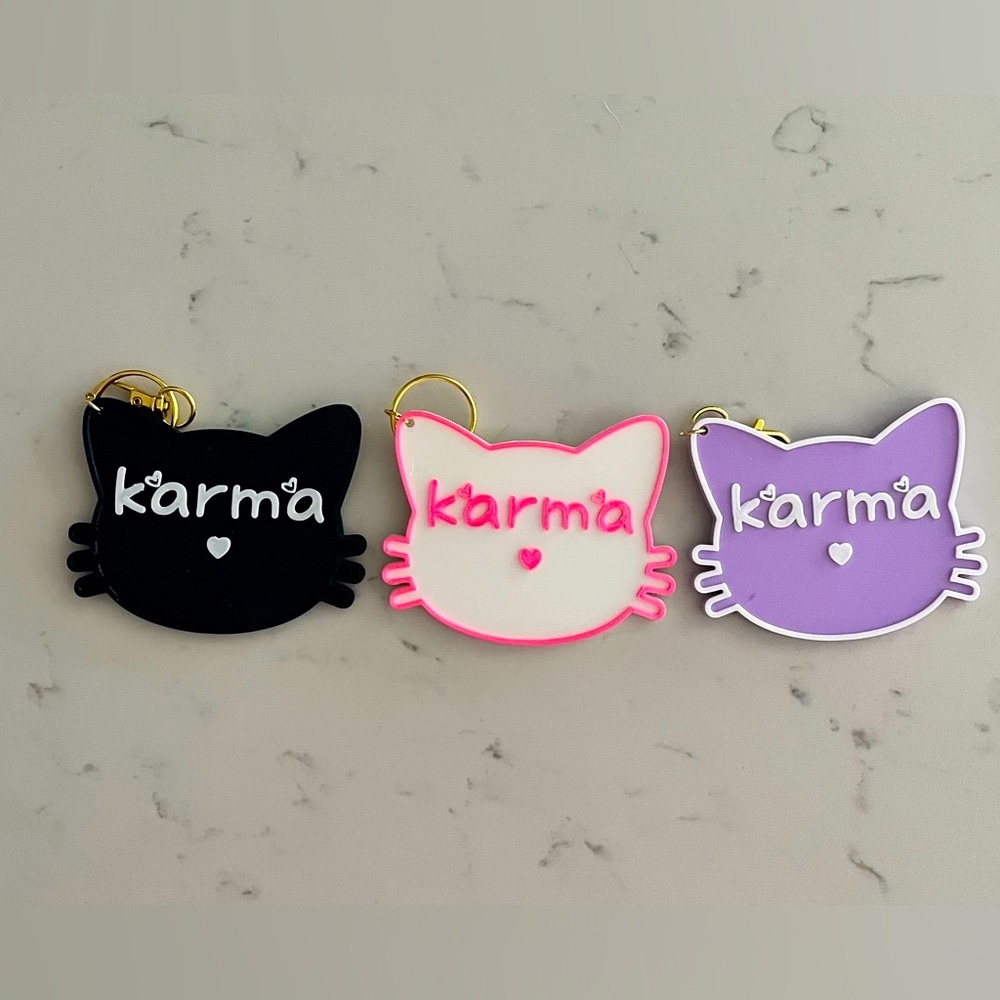 Custom 6 cat keychains